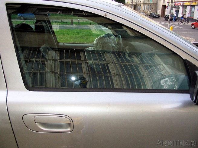 Poduszki airbag są wystrzelone (w gwarze warsztatowej: wybite worki)