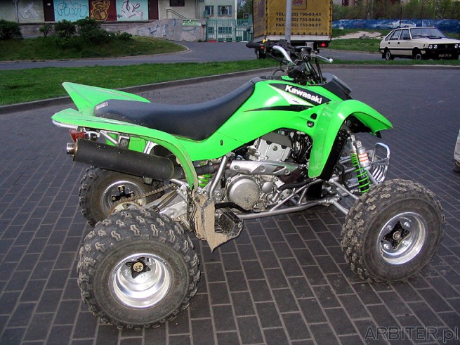 Quad Kawasaki - wygląda całkiem solidnie. Ten motocykl przeznaczony jest tylko ...