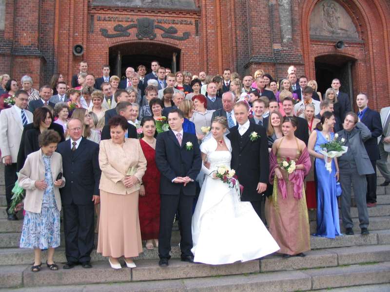 Bazylika w Białymstoku oraz towarzycho weselne
