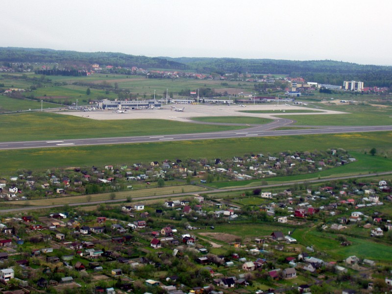 Lotnisko <b>Gdańsk Rebiechowo</b>