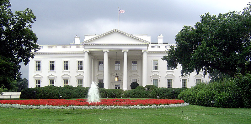 <b>White House</b> - small house