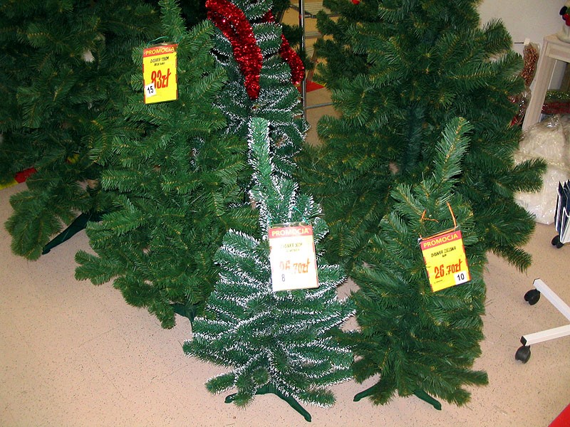 Choinki sztuczne - drzewka świąteczne do nabycia w Leroy Merlin - Świerk 190cm ...